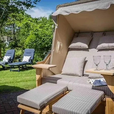 Haushaelfte 24 Id 164 Ferienhaus *